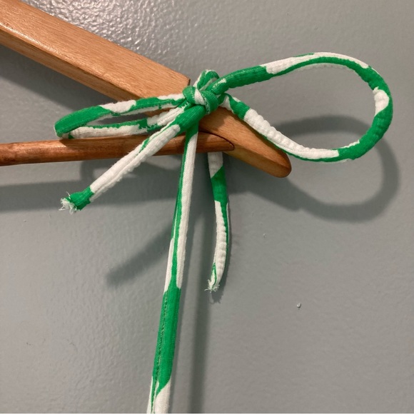 Seashell Print Strappy Green & White Sun Dress Smocked Ruffled Stretchy H&M XXL - Picture 5 of 10